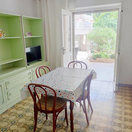 Brela Beach Retreat Apartman Kültér fotó